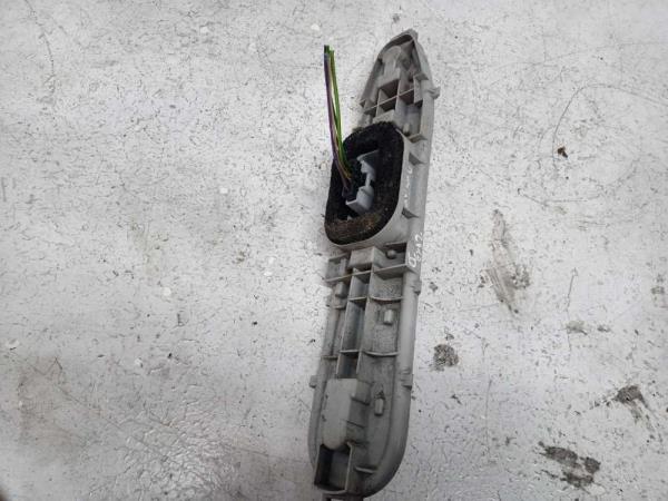 PORTE AMPOULLE DROIT CITROEN BERLINGO/ PEUGEOT PARTNER 2008-2012 - Vue 2